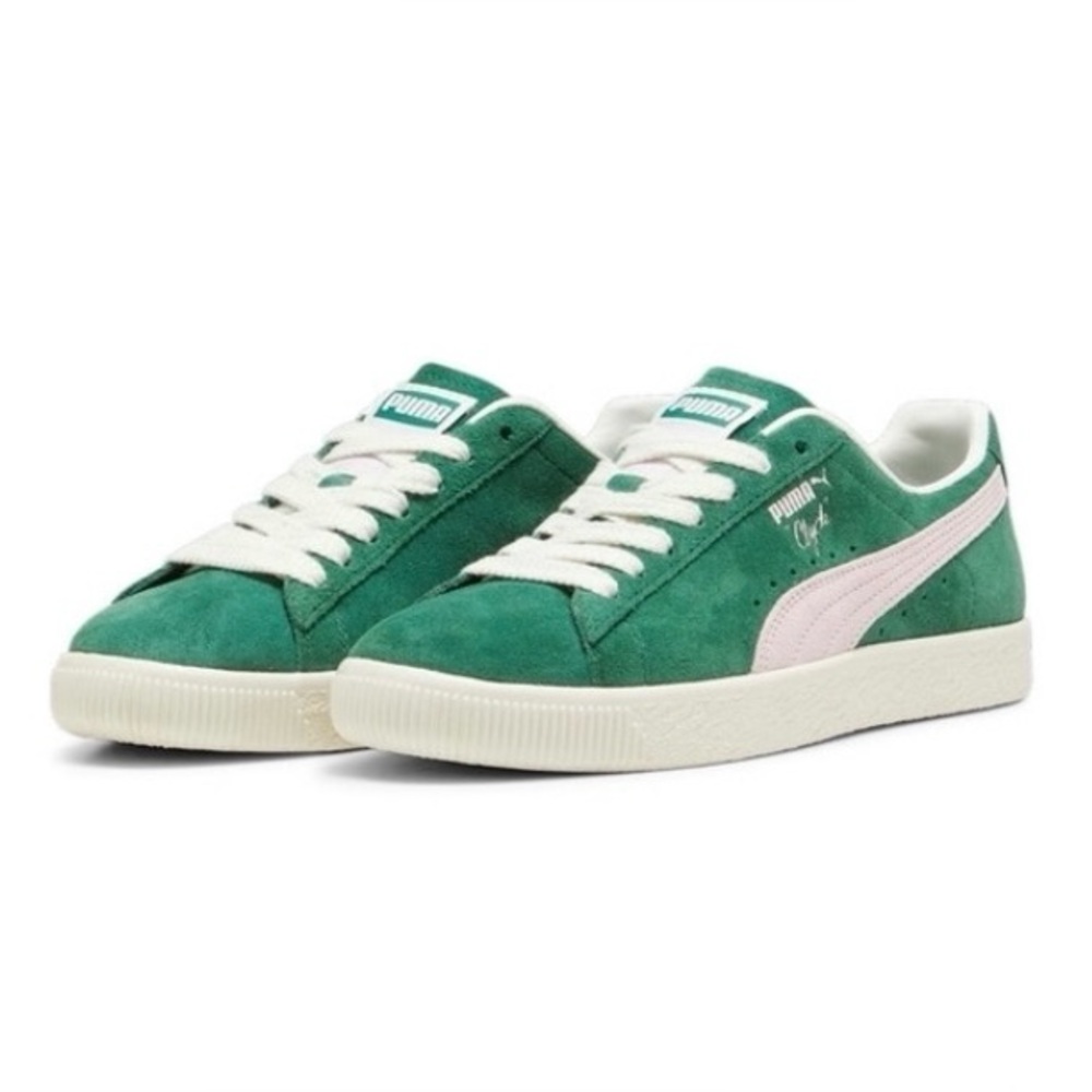 NIB PUMA Clyde OG Sneakers